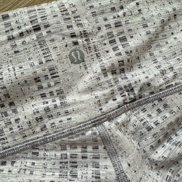 Lululemon Wunder Under High Rise Tight / Legging 25” Luxtreme - size 6 - Picture 3 of 6